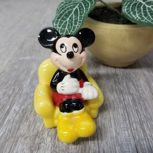 Mickey Mouse S&P  shakers